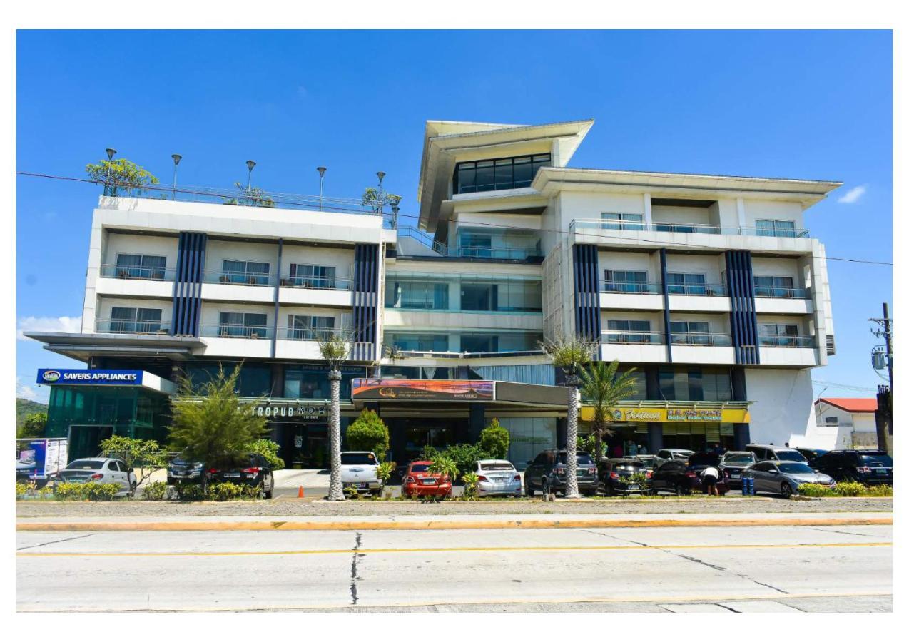 MG Grand Hotel Olongapo Exterior foto