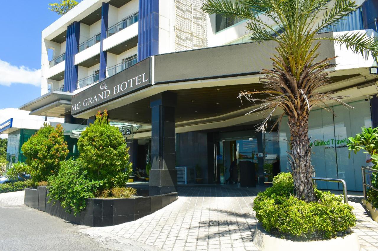 MG Grand Hotel Olongapo Exterior foto